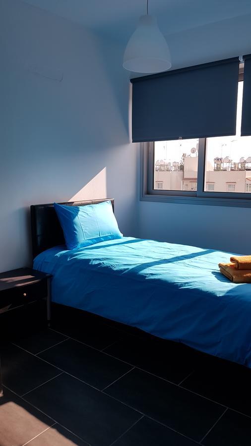 Dezo Luxury Town Apartment Larnaca Exterior photo